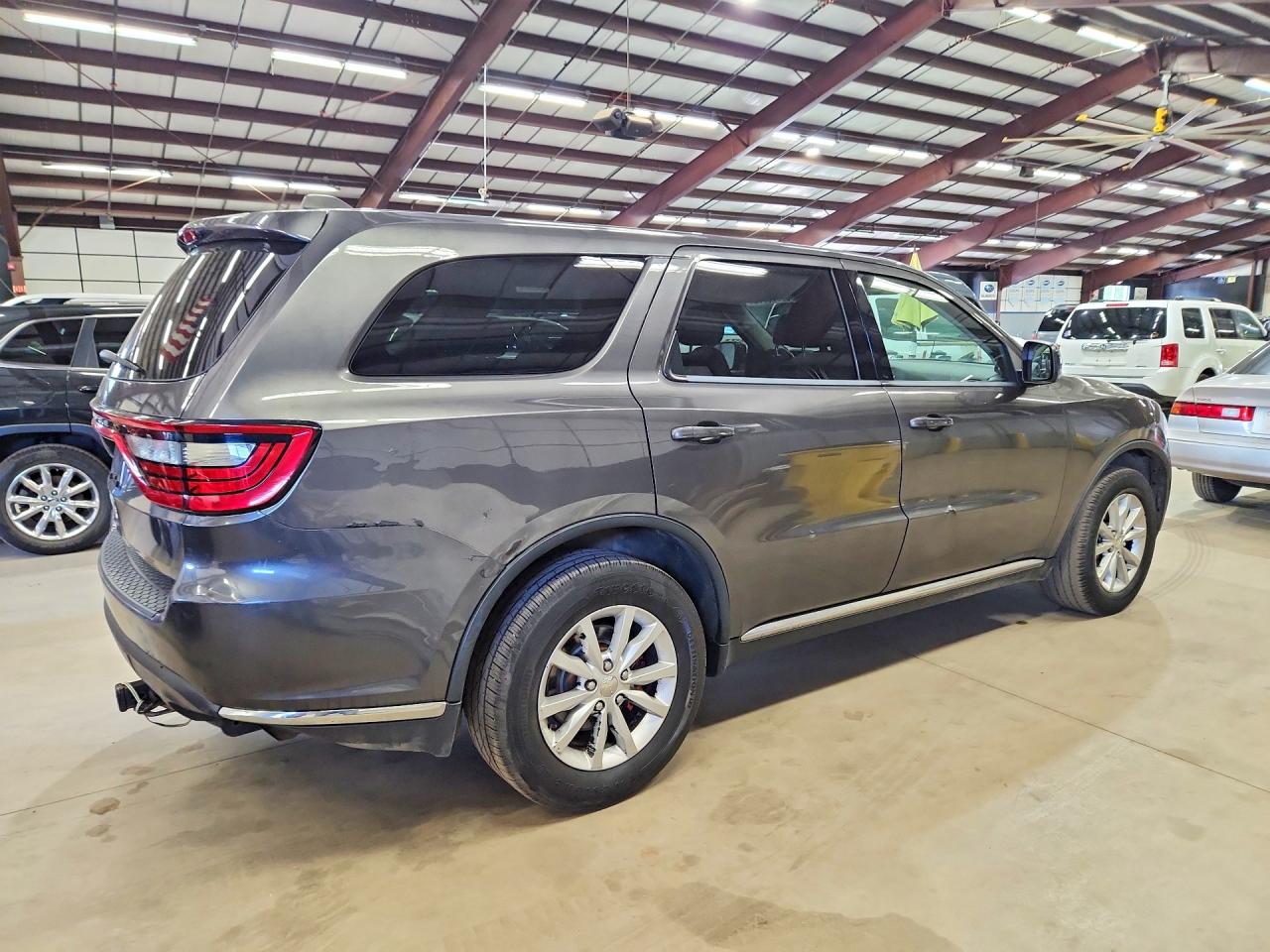Dodge Durango Sxt