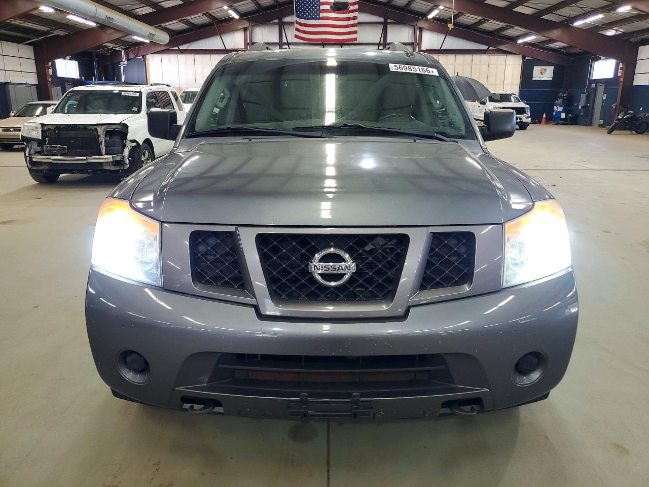 Nissan Armada Sv