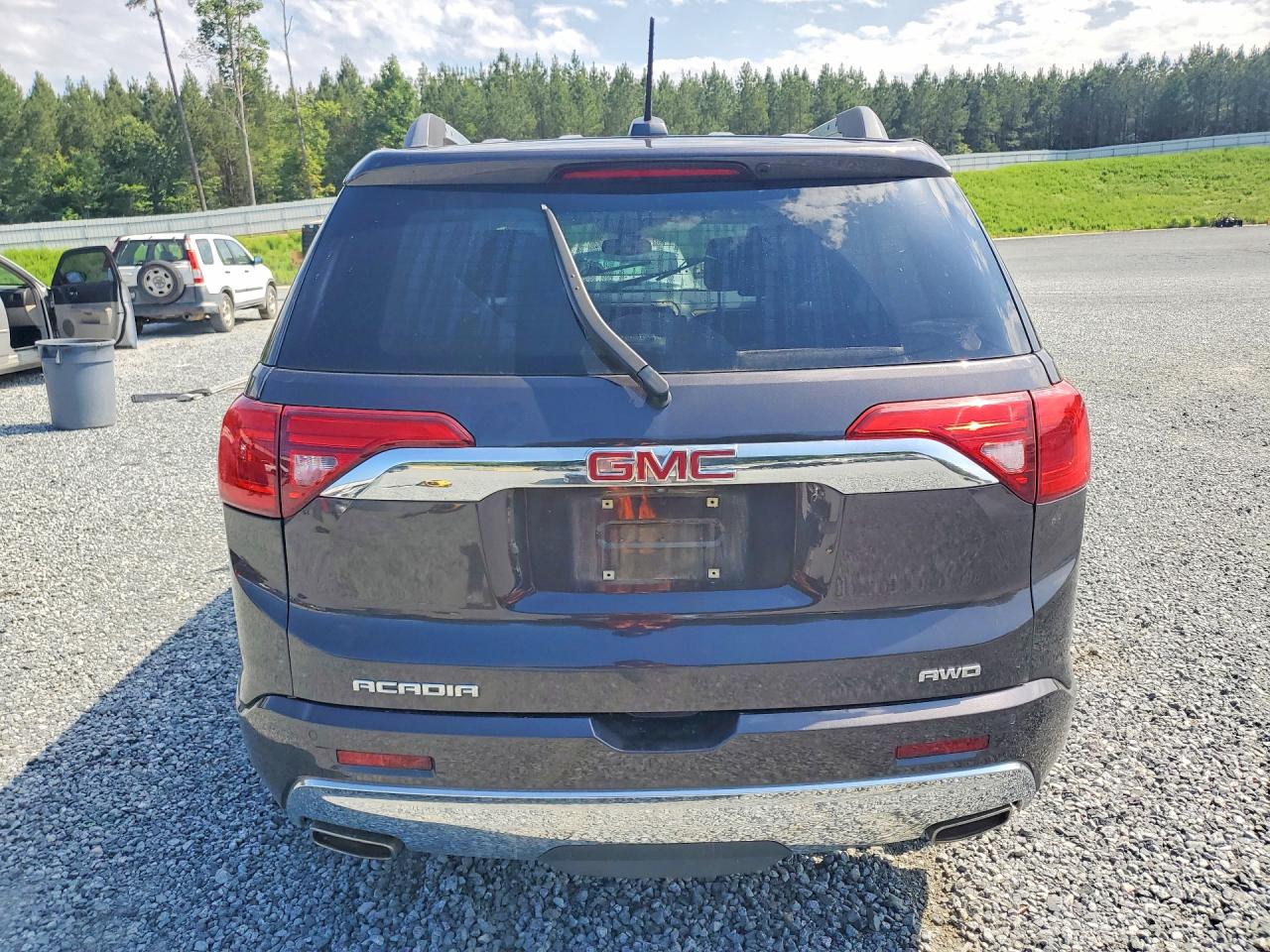 GMC Acadia Denali