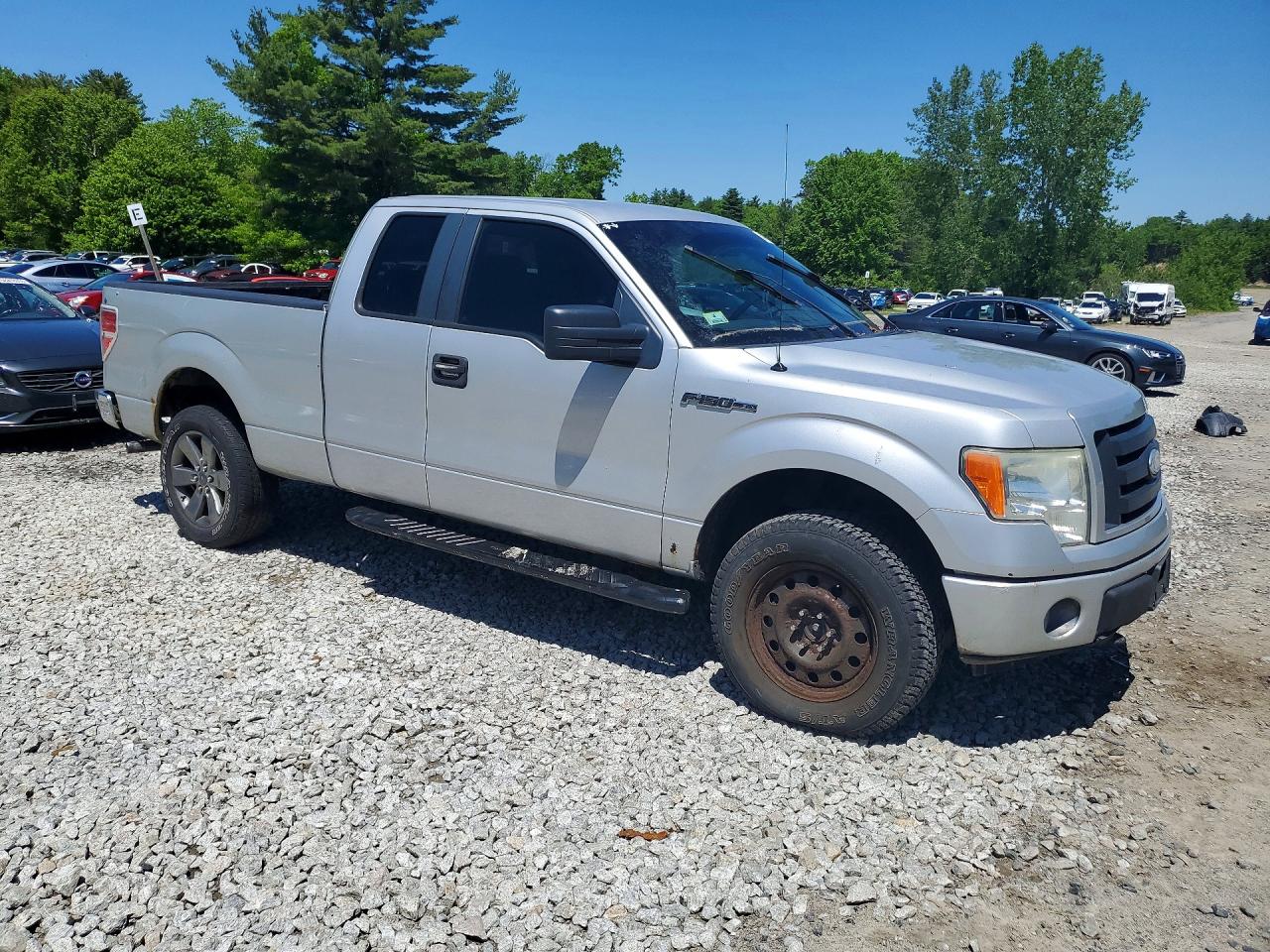 Ford F-150 Super Cab