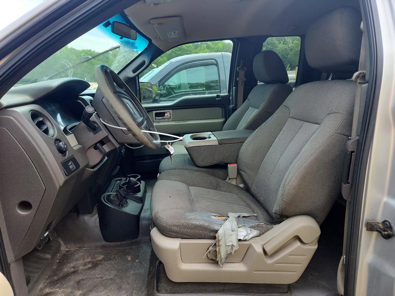 Ford F-150 Super Cab