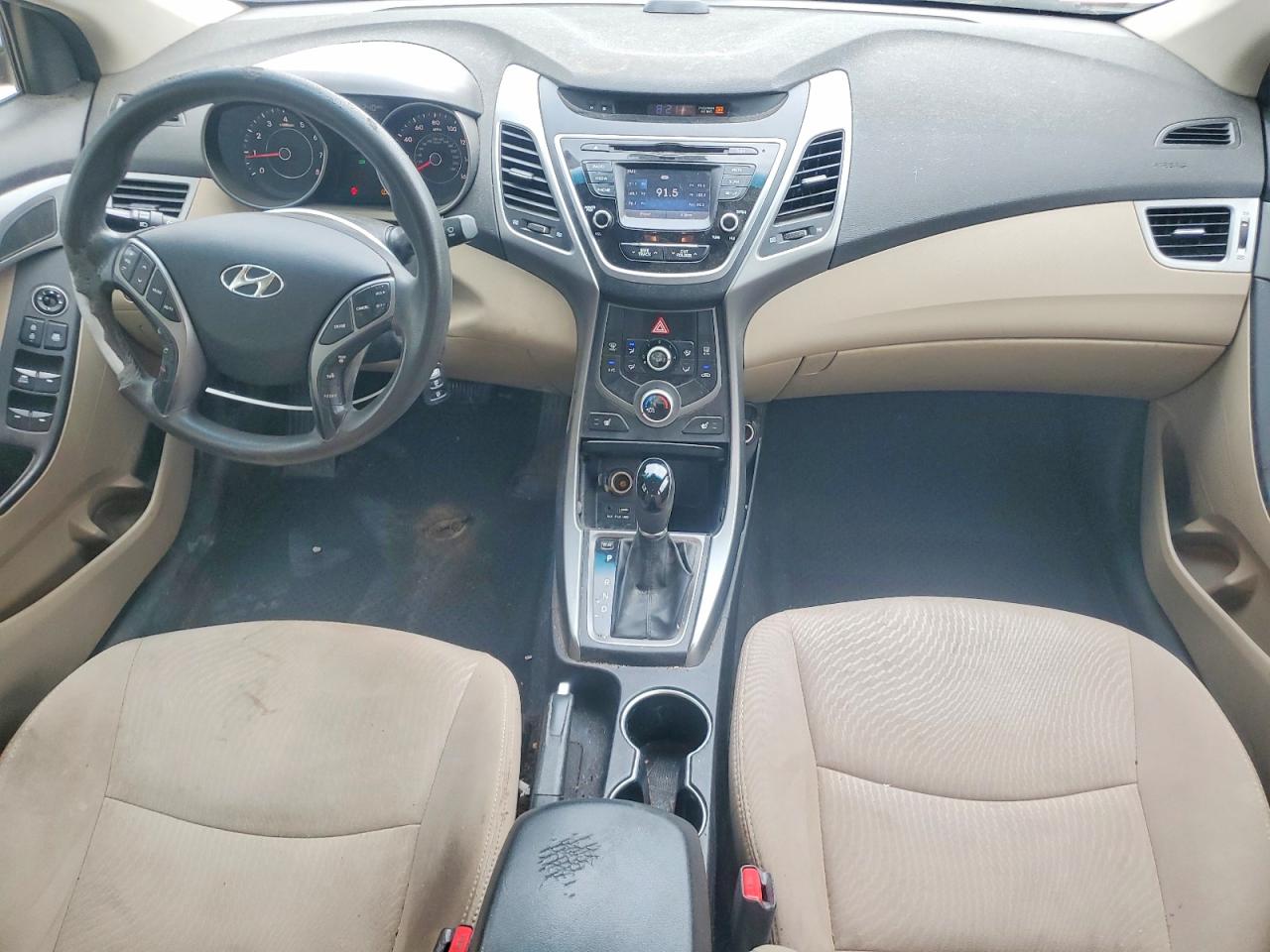 Hyundai ELANTRA Se