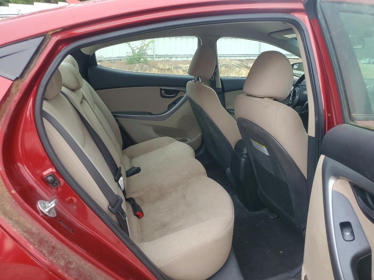 Hyundai ELANTRA Se