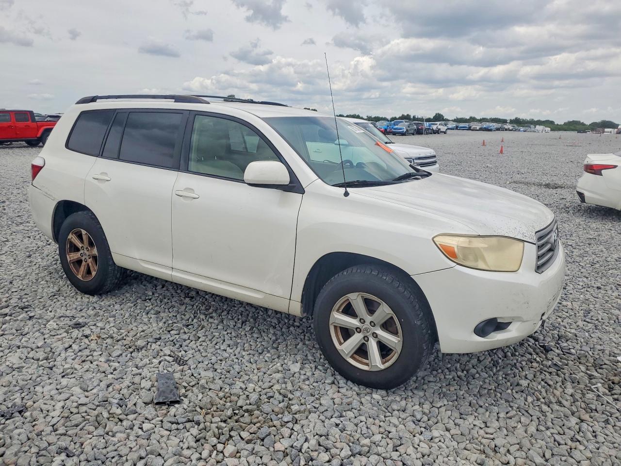 Toyota Highlander Base