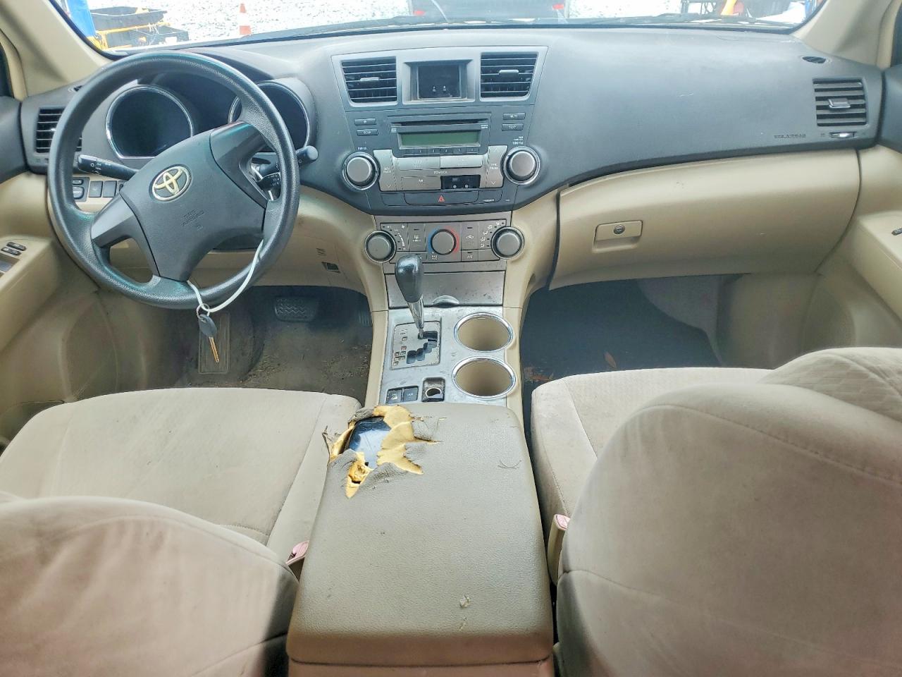 Toyota Highlander Base
