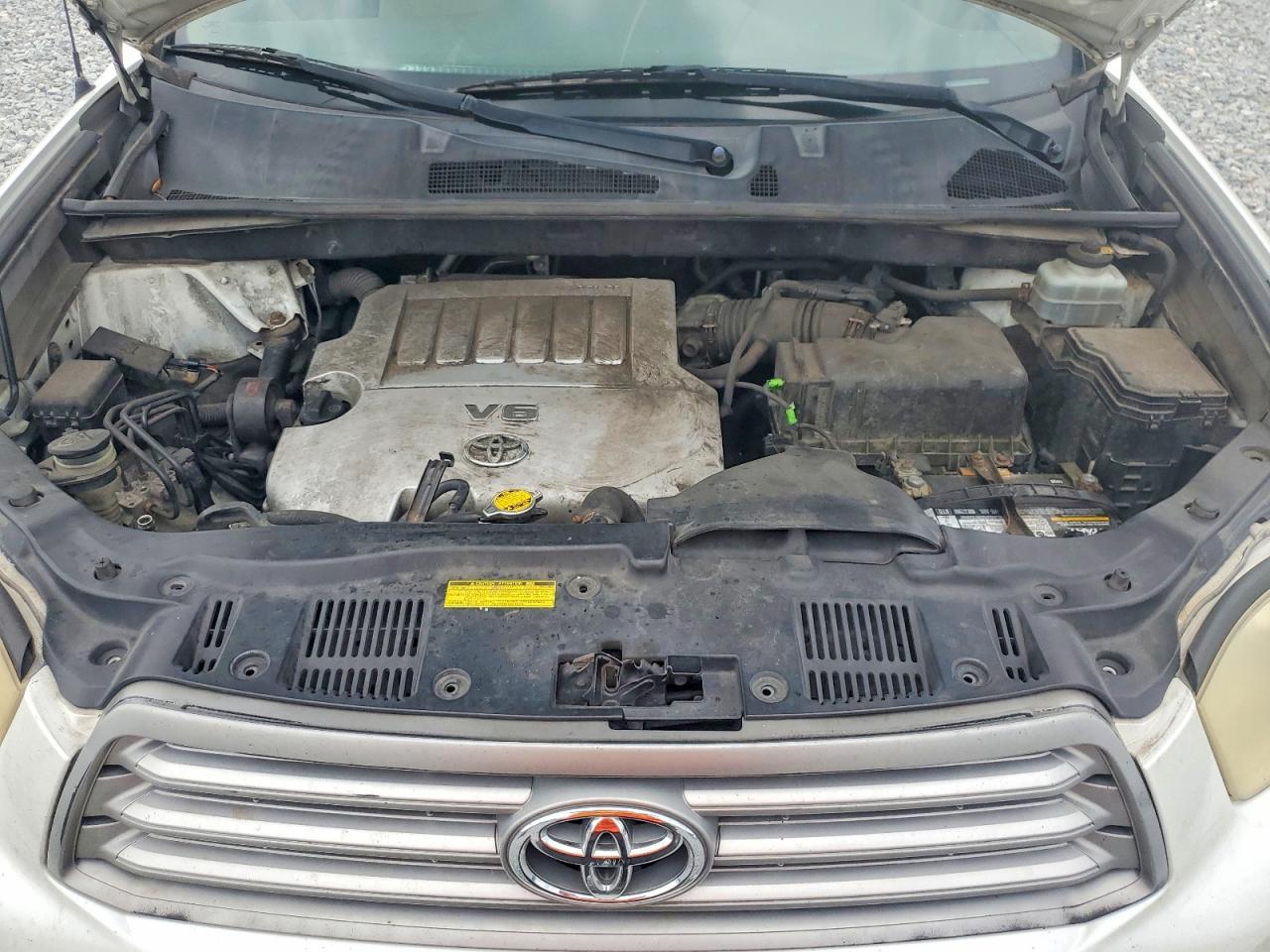 Toyota Highlander Base