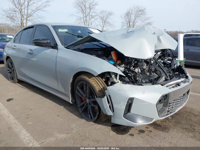 Salvage BMW 3 Series Image
