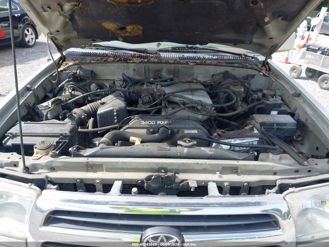 Toyota 4Runner Limited V6