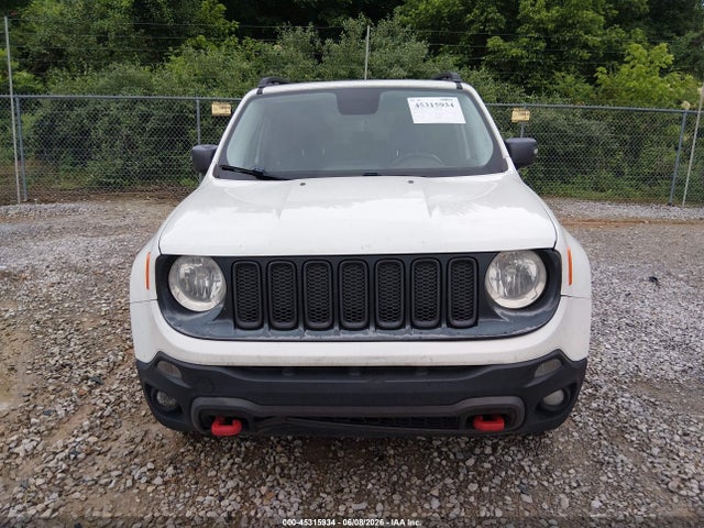 Jeep Renegade Trailhawk
