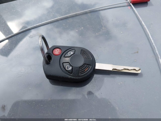 Ford Escape S