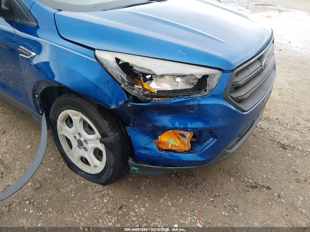Ford Escape S