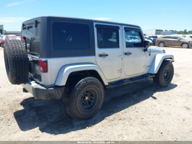 Jeep Wrangler Sahara