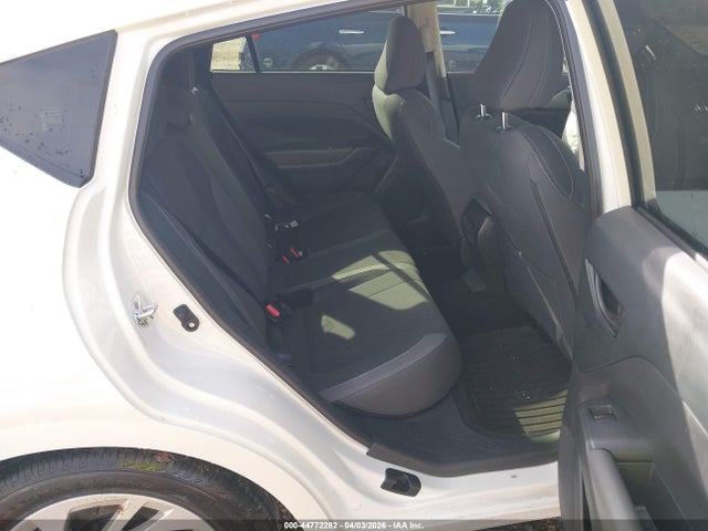 Subaru Impreza Base 5-door
