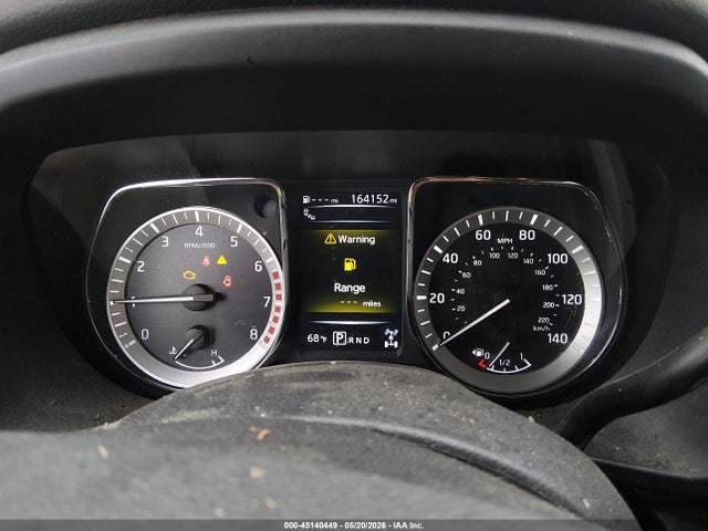 Nissan Titan Sv