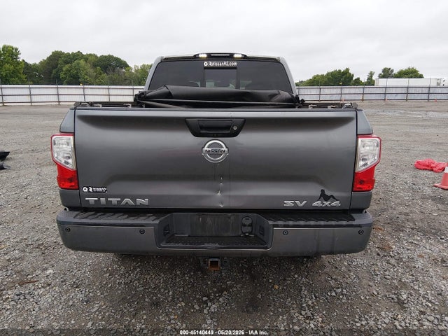 Nissan Titan Sv