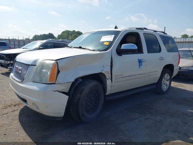 GMC Yukon Slt