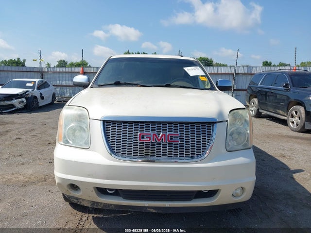 GMC Yukon Slt