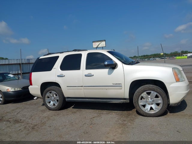 GMC Yukon Slt