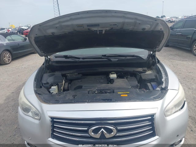 INFINITI Qx