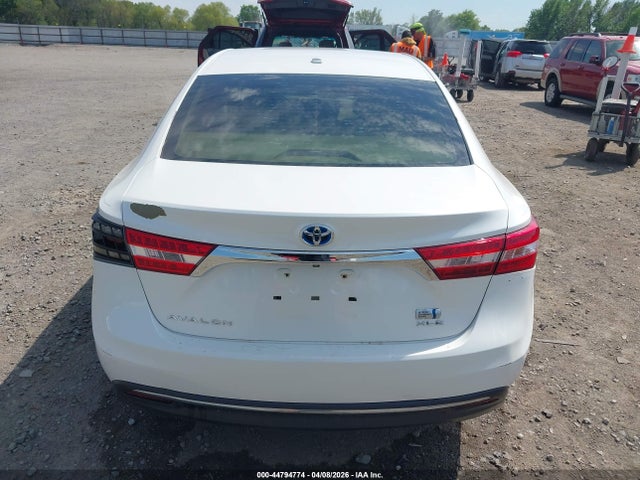 Toyota Avalon Hybrid Xle Touring