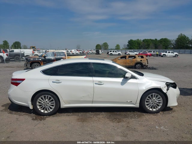 Toyota Avalon Hybrid Xle Touring