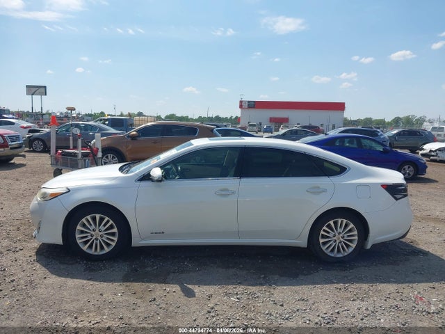 Toyota Avalon Hybrid Xle Touring