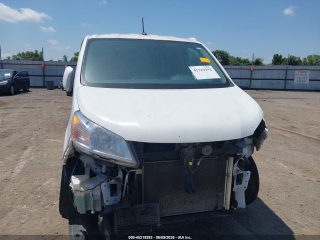 Nissan Nv Sv Xtronic Cvt