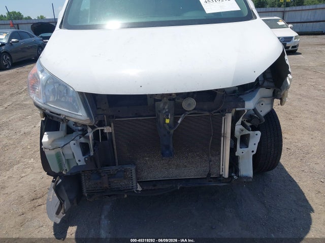 Nissan Nv Sv Xtronic Cvt