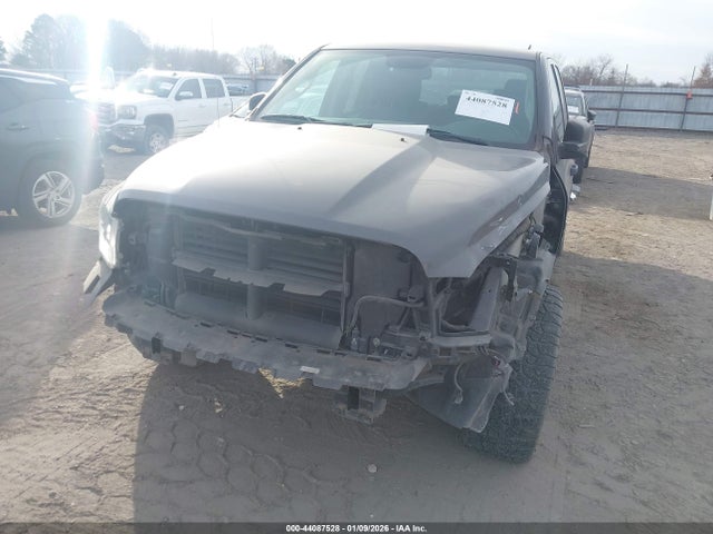 Ram 1500 Tradesman  4x2 6'4 Box