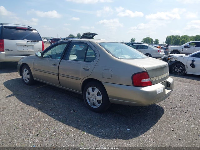 Nissan Altima Gxe