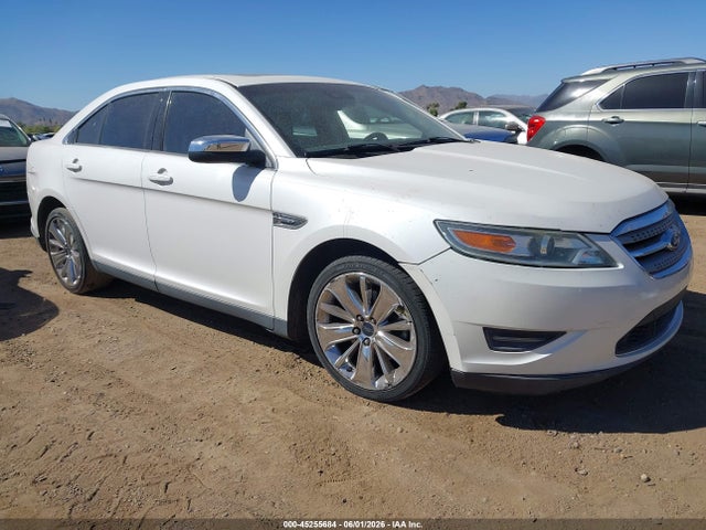 Salvage Ford Taurus Image