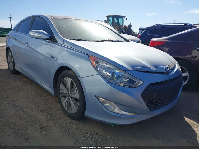 Salvage Hyundai SONATA Image
