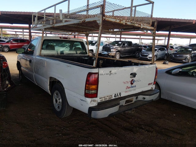 GMC Sierra 1500 Standard
