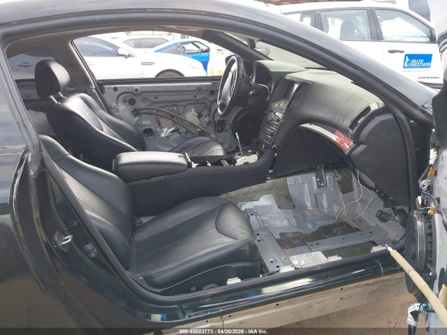 INFINITI G37 Journey