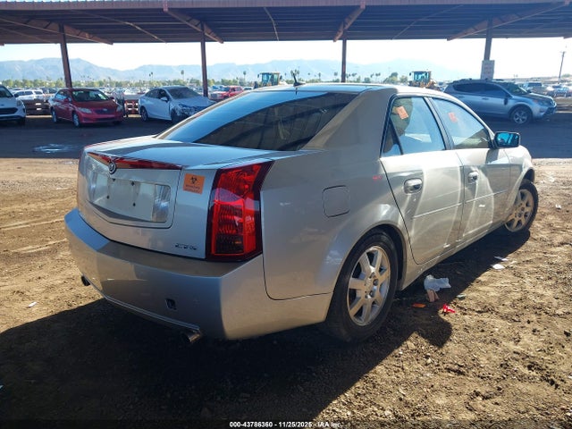 Cadillac CTS Standard