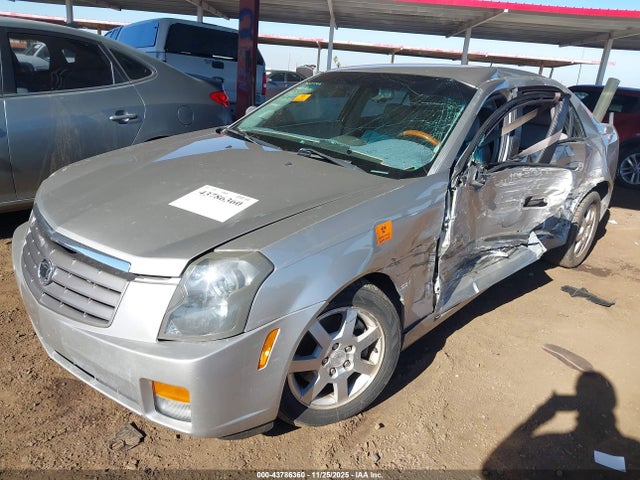 Cadillac CTS Standard