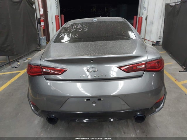 INFINITI Q60 3.0t Luxe