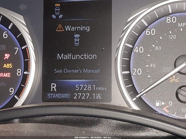 INFINITI Q60 3.0t Luxe
