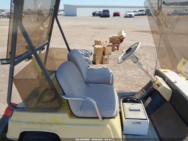 Yamaha Golf Cart