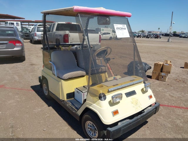 Salvage Yamaha Golf Cart Image
