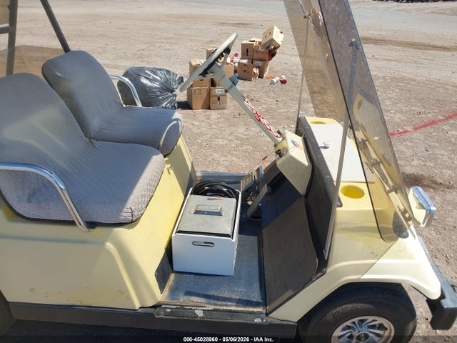 Yamaha Golf Cart