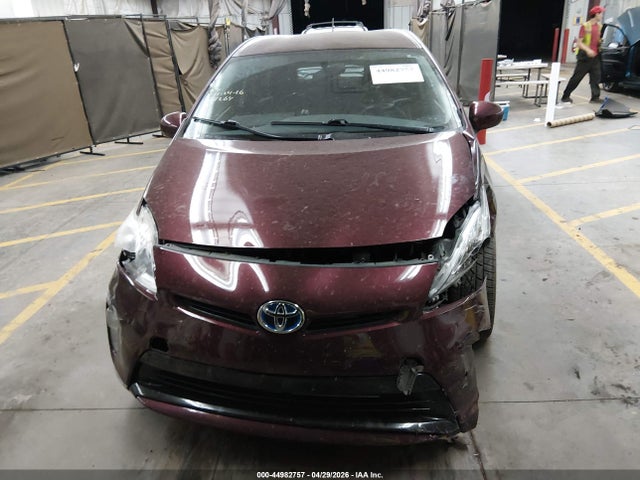 Toyota Prius Three Se