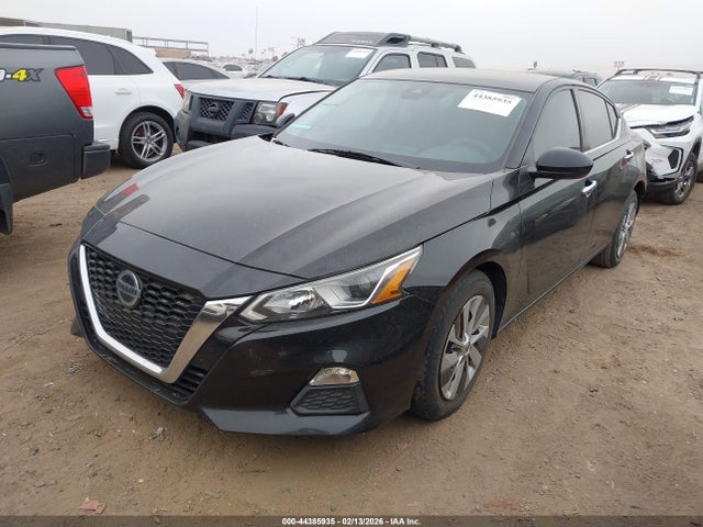 Nissan Altima S Fwd