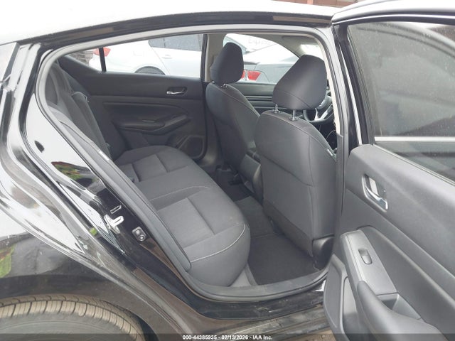 Nissan Altima S Fwd