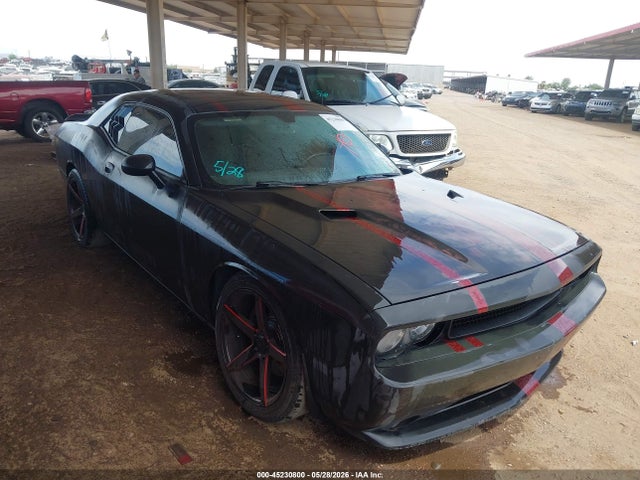 Salvage Dodge Challenger Image