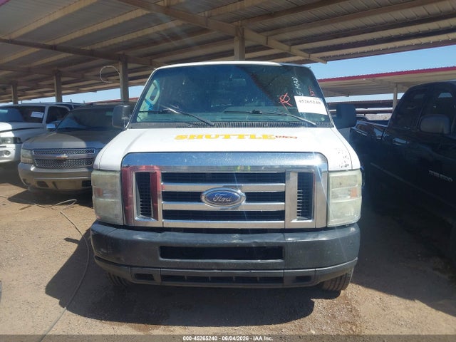 Ford E-350 Xl