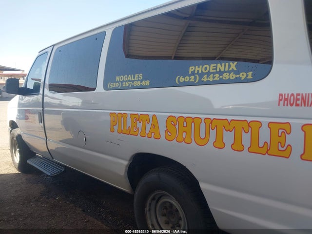 Ford E-350 Xl