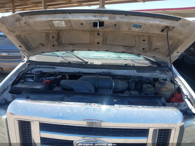 Ford E-350 Xl