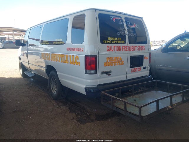Ford E-350 Xl
