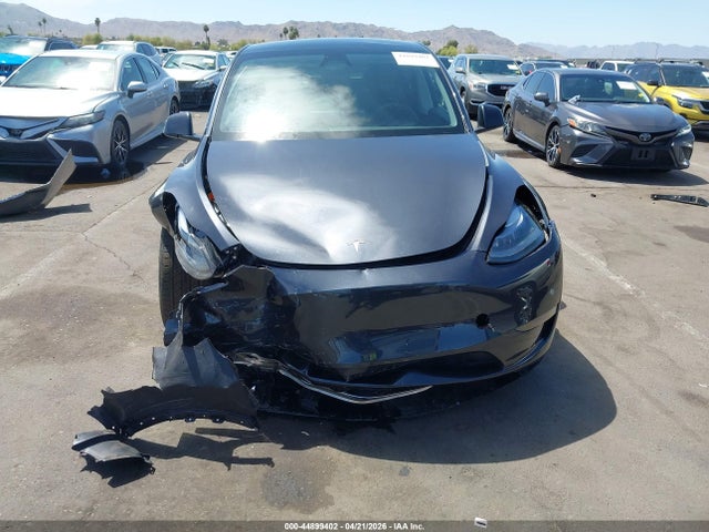 Tesla Model Y Long Range Dual Motor Rear-wheel Drive